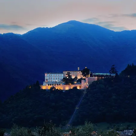 Aparthotel I Giardini Segreti Di Marcello Marinelli