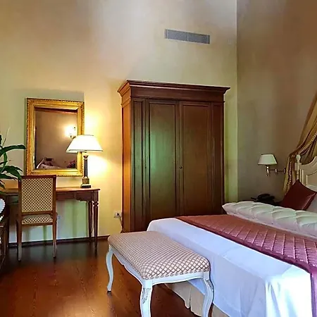 Lägenhetshotell I Giardini Segreti Di Marcello Marinelli