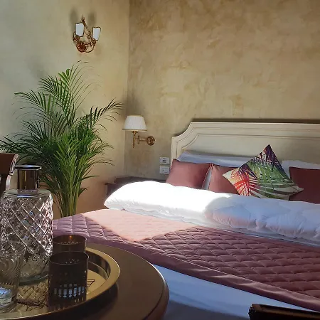 Aparthotel I Giardini Segreti Di Marcello Marinelli