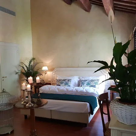 Lejlighedshotel I Giardini Segreti Di Marcello Marinelli 4*