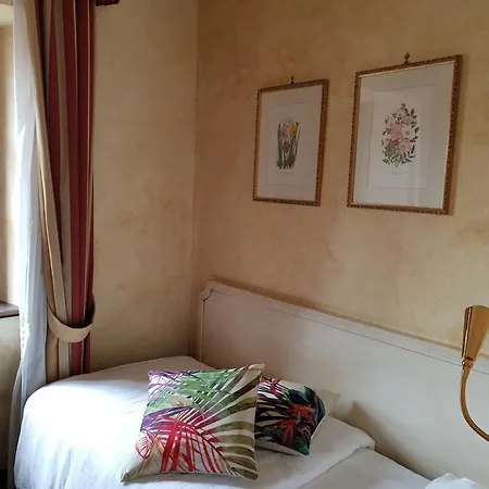 Aparthotel I Giardini Segreti Di Marcello Marinelli